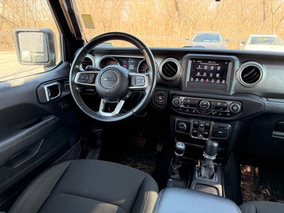 2019 Jeep Wrangler Unlimited Sahara APPLE CAR PLAY / CLEAN CARFAX/ 1 OWNER