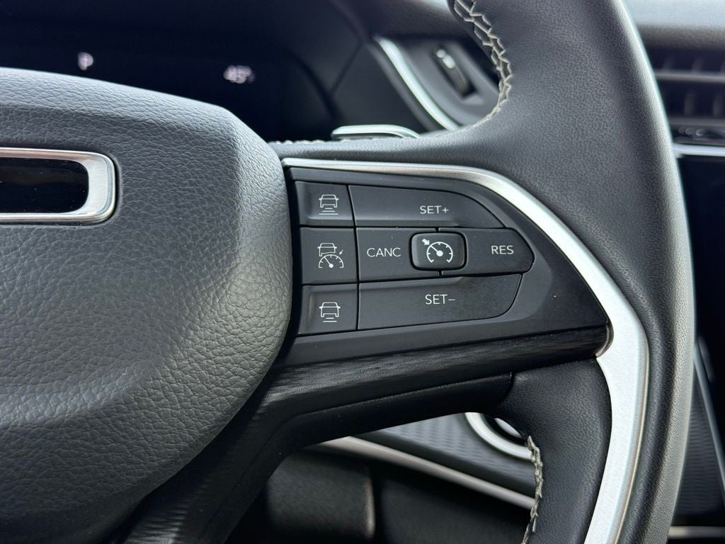 2024 Jeep Grand Cherokee L Altitude