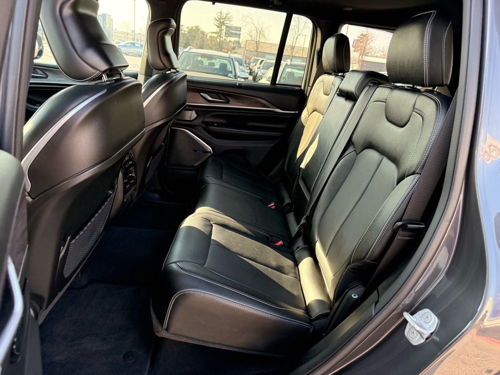 2023 Jeep Grand Cherokee Overland 4xe