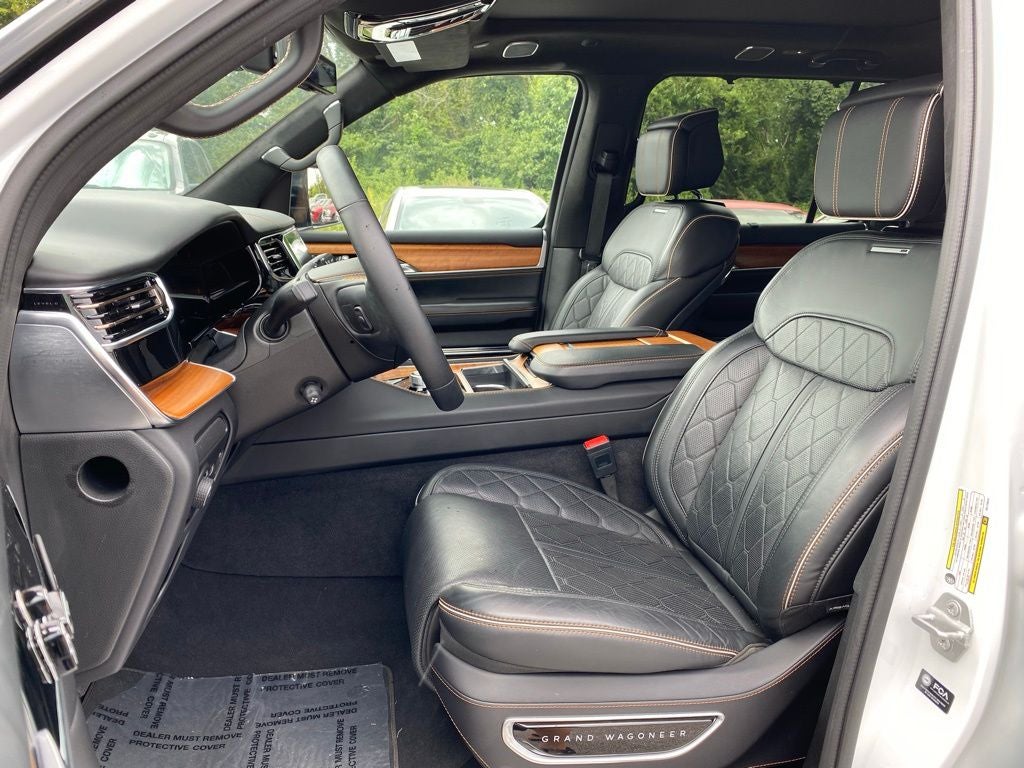 2024 Jeep Grand Wagoneer L Series III MCINTOSH AUDIO / 1 OWNER / 4X4