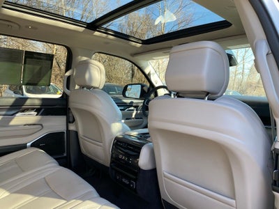 2024 Jeep Wagoneer Base