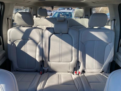 2024 Jeep Wagoneer Base