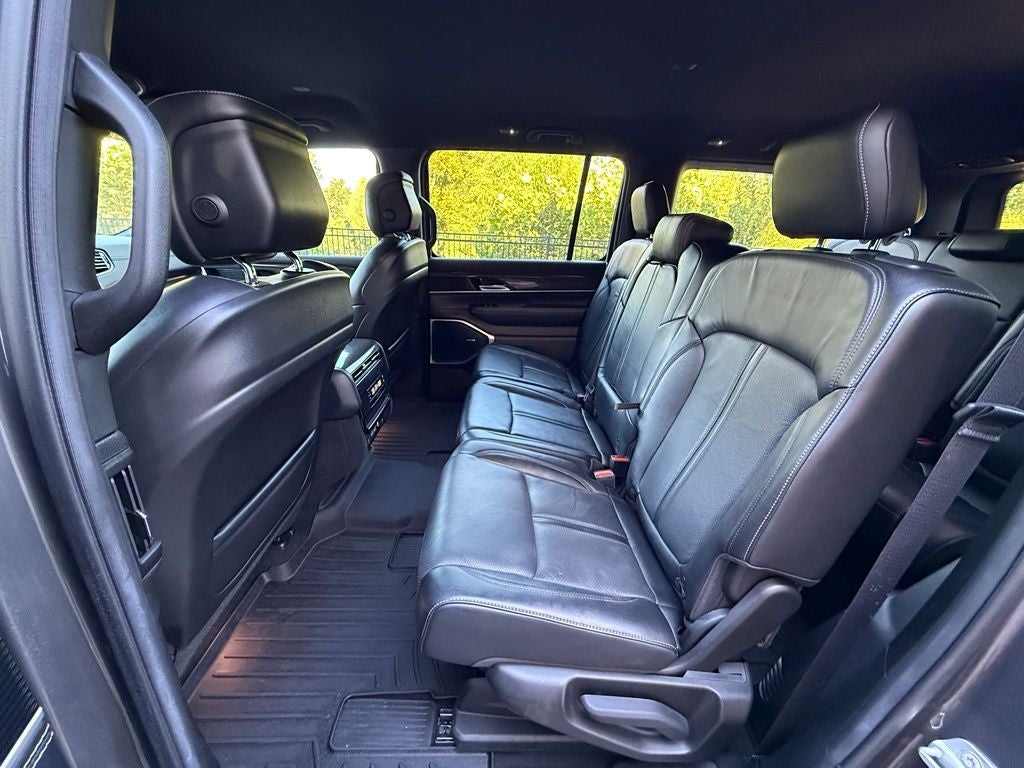 2022 Jeep Wagoneer Series II