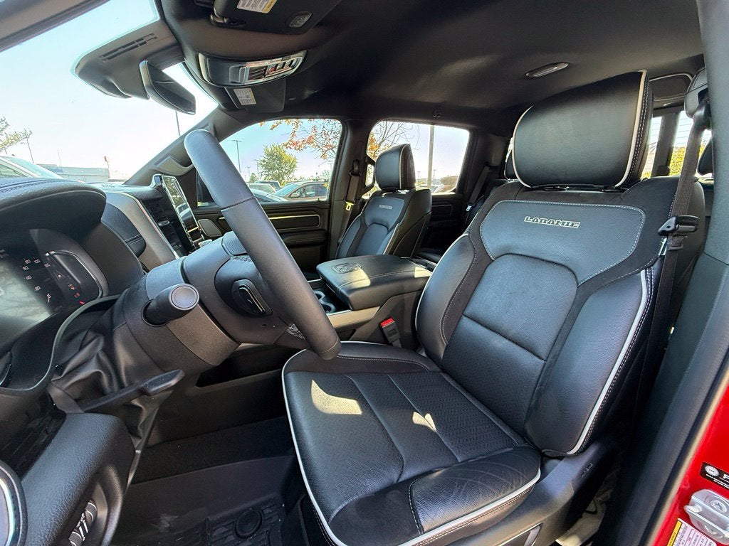2025 RAM 1500 Laramie - 4WD / LEVEL 2 / NIGHT EDITION