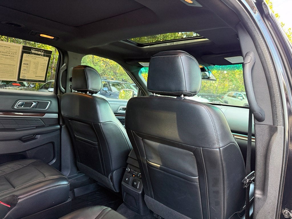 2017 Ford Explorer Platinum - 4WD