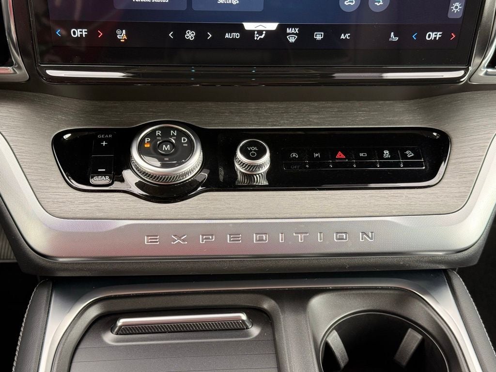 2025 Ford Expedition Platinum 4WD