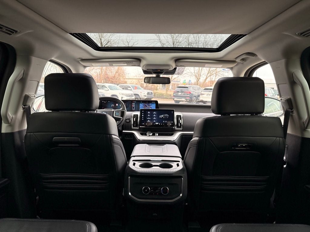 2025 Ford Expedition Platinum 4WD