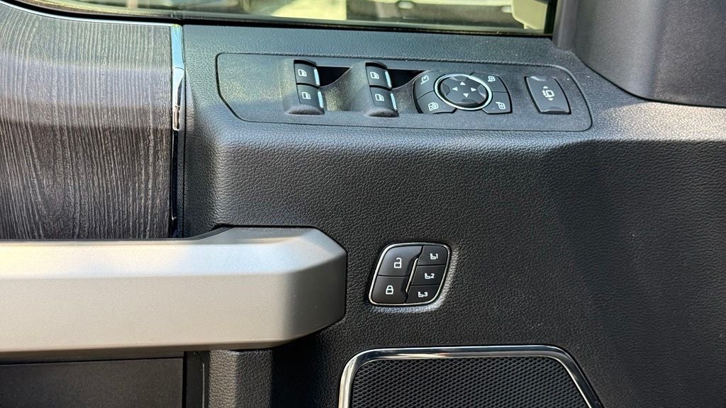 2021 Ford F-250SD Lariat