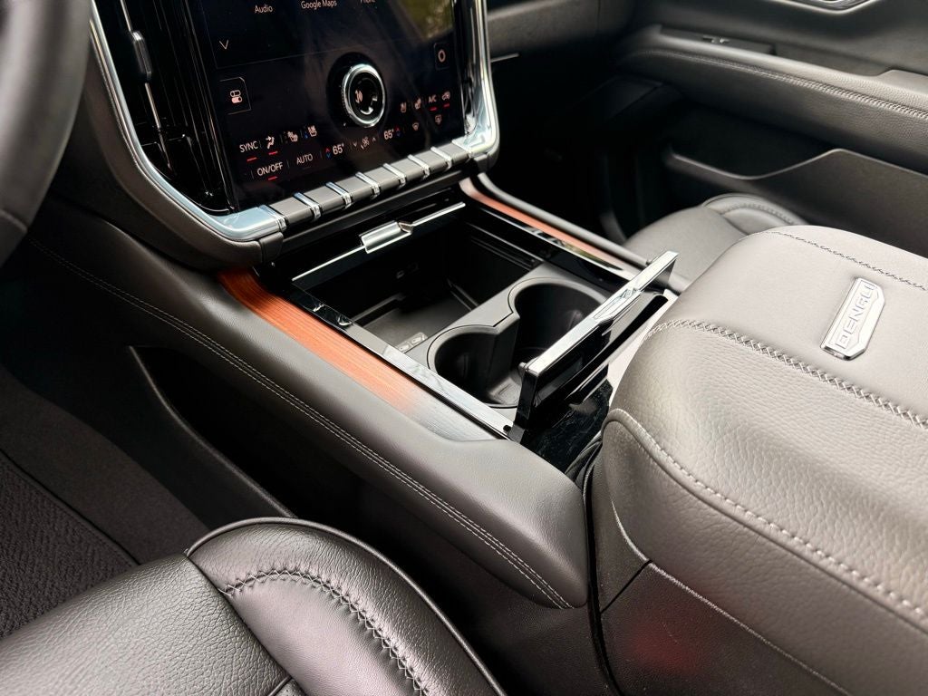 2025 GMC Yukon Denali HEADS UP DISPLAY