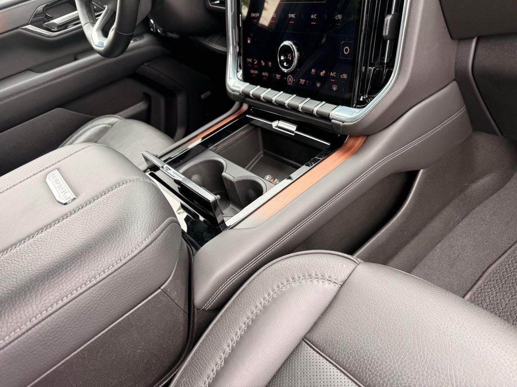 2025 GMC Yukon XL Denali HEADS UP DISPLAY