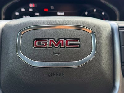 2024 GMC Sierra 2500HD SLT - 4WD / CLEAN CARFAX HISTORY
