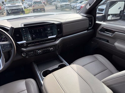 2024 GMC Sierra 2500HD SLT - 4WD / CLEAN CARFAX HISTORY