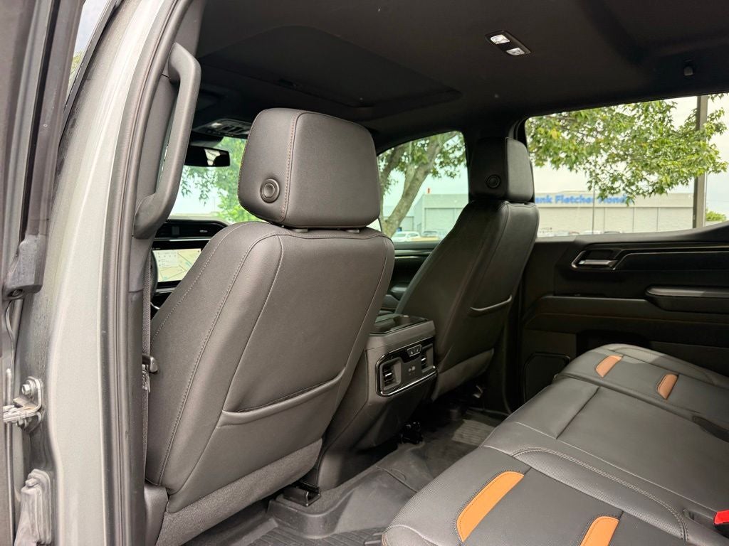 2024 GMC Sierra 1500 AT4 4WD