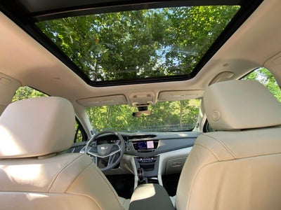 2025 Cadillac XT5 Premium Luxury ONE OWNER CLEAN CARFAX