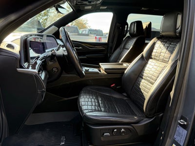 2021 Cadillac Escalade ESV Sport Platinum PANO MOONROOF / 4x4 / CLEAN CARFAX