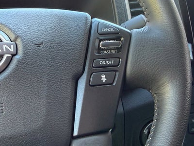 2024 Nissan Frontier SV - 4WD / CLEAN CARFAX / ONE OWNER