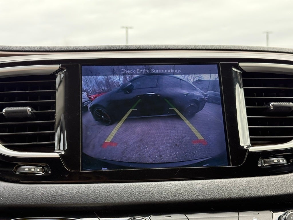 2017 Chrysler Pacifica Touring L LOW PRICED VAN!