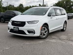 2022 Chrysler Pacifica Limited SOCCER MOM EDITION