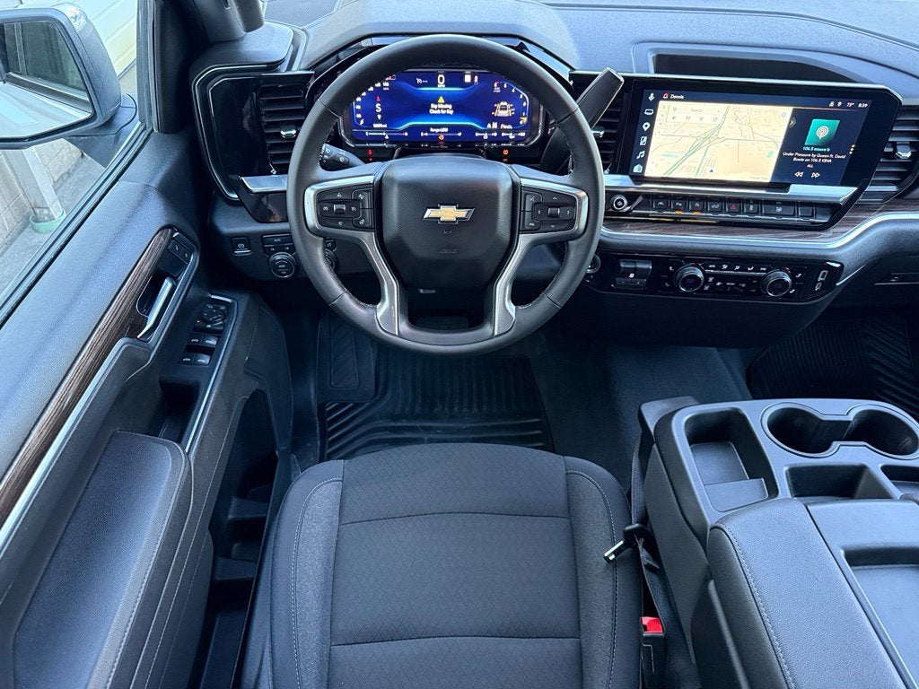 2025 Chevrolet Silverado 1500 LT - 4WD / LIFTED! / CLEAN CARFAX