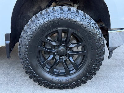 2025 Chevrolet Silverado 1500 LT - 4WD / LIFTED! / CLEAN CARFAX