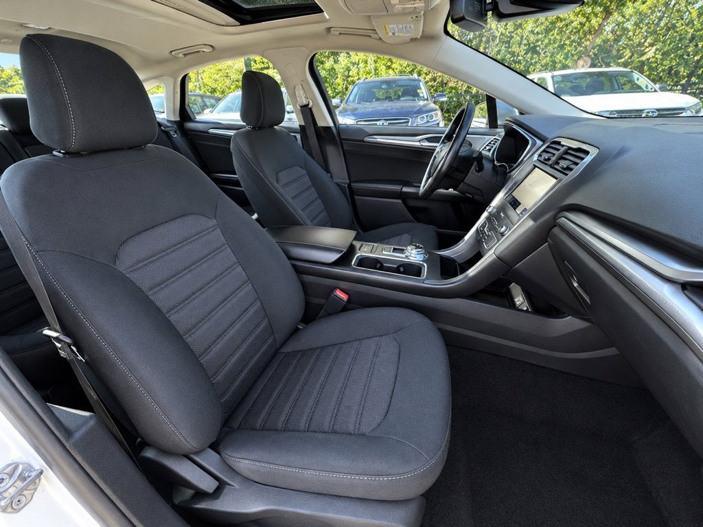2020 Ford Fusion SE - SUNROOF