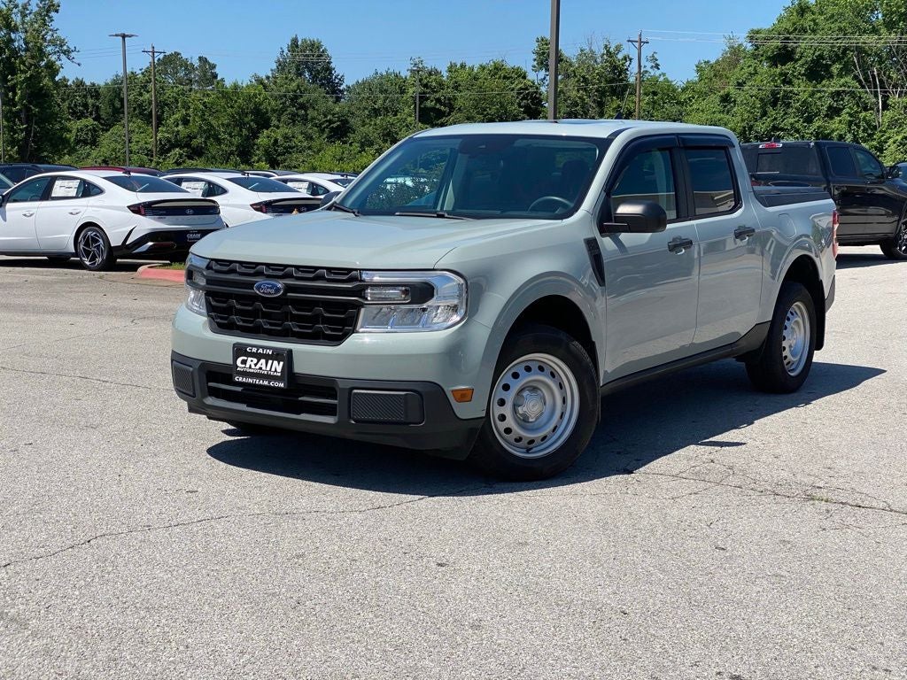 2022 Ford Maverick XL CLEAN