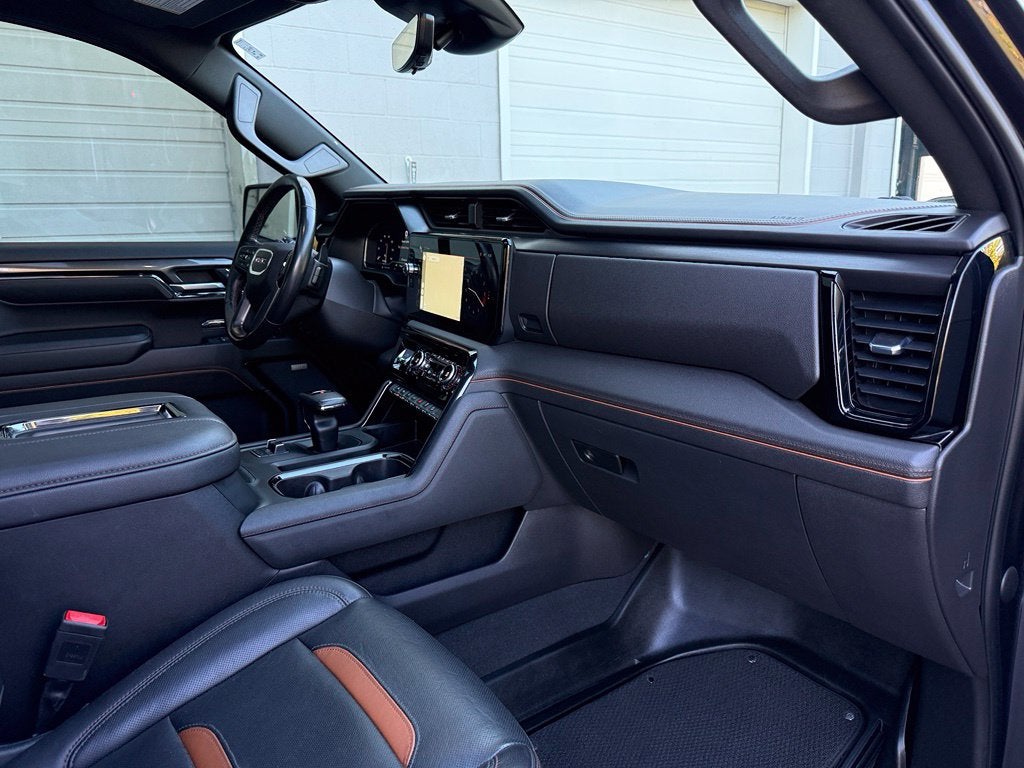 2022 GMC Sierra 1500 AT4 Premium - 4WD / SUNROOF / CLEAN CARFAX
