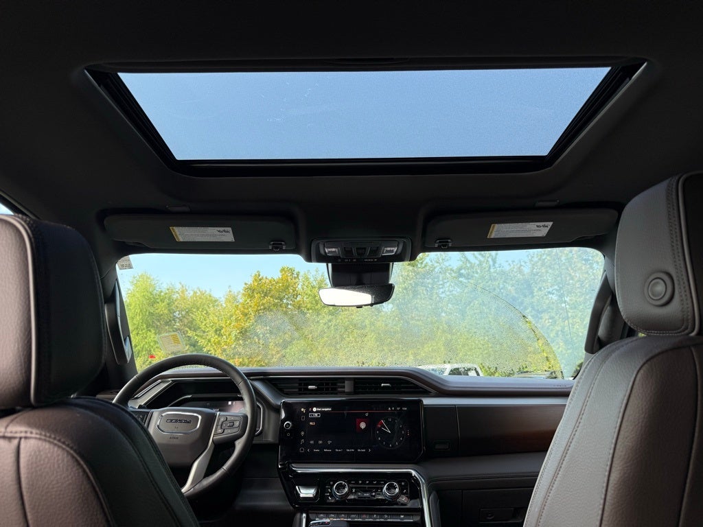 2023 GMC Sierra 1500 Denali V8 / 4x4 / 1-OWNER CLEAN CARFAX