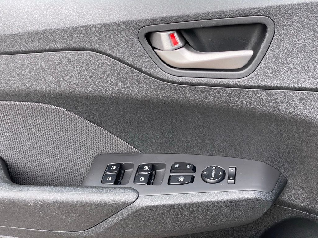 2019 Hyundai Accent SE