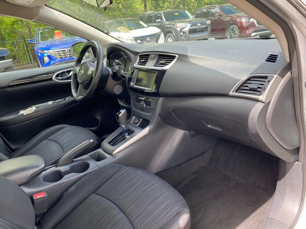 2019 Nissan Sentra SV CREAM PUFF