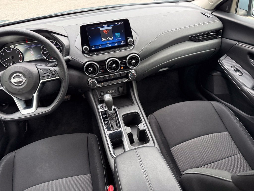 2025 Nissan Sentra SV - CLEAN CARFAX / ONE OWNER