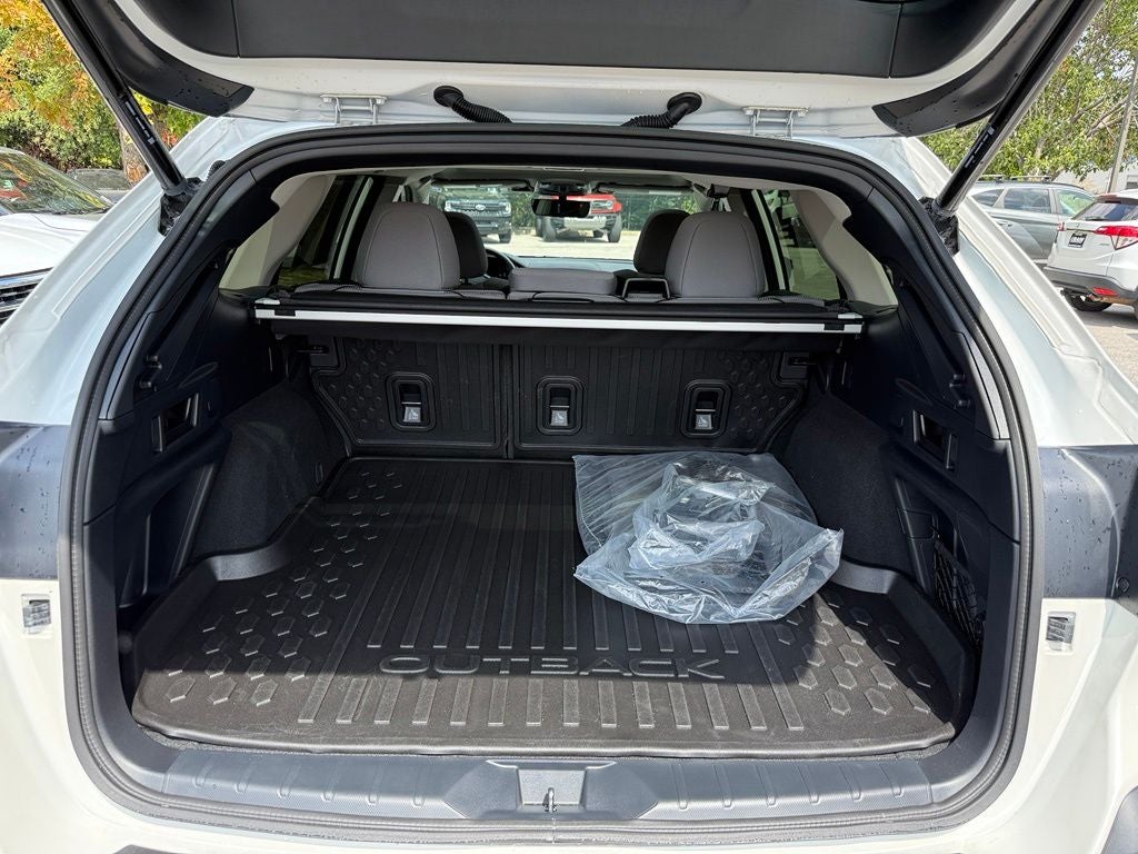 2025 Subaru Outback Premium