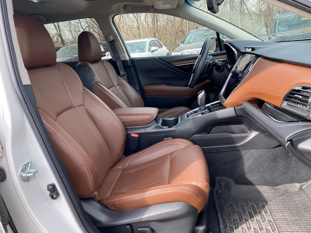 2022 Subaru Outback Touring XT