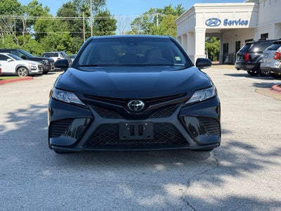 2019 Toyota Camry SE
