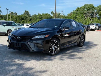 2019 Toyota Camry SE