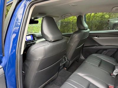 2025 Toyota Camry LE CONVENIENCE PKG / LEATHER!