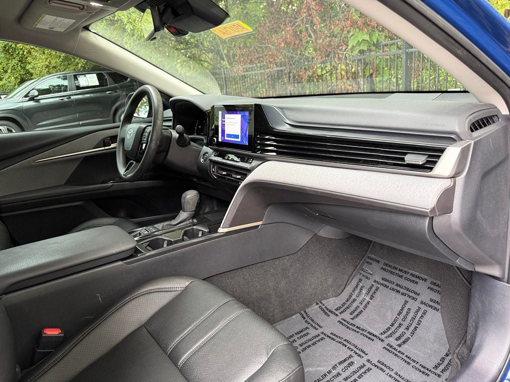 2025 Toyota Camry LE CONVENIENCE PKG / LEATHER!