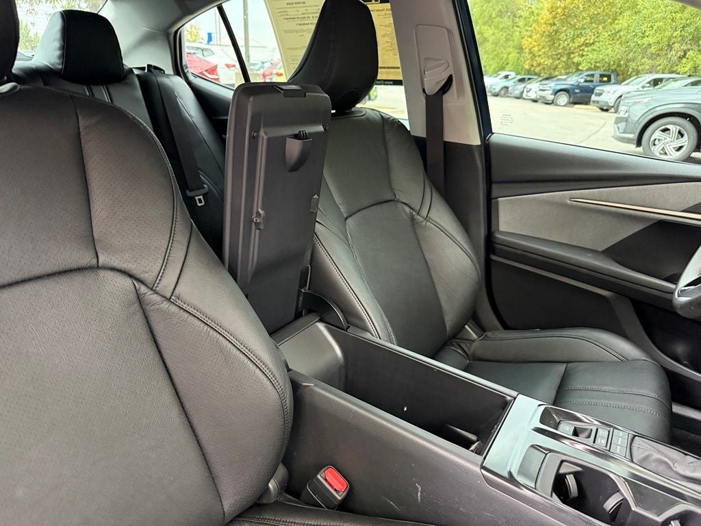 2025 Toyota Camry LE CONVENIENCE PKG / LEATHER!