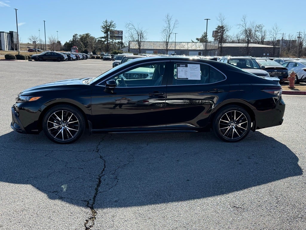 2023 Toyota Camry SE APPLE CAR PLAY