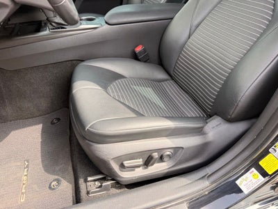 2022 Toyota Camry SE 1 OWNER / CLEAN CARFAX