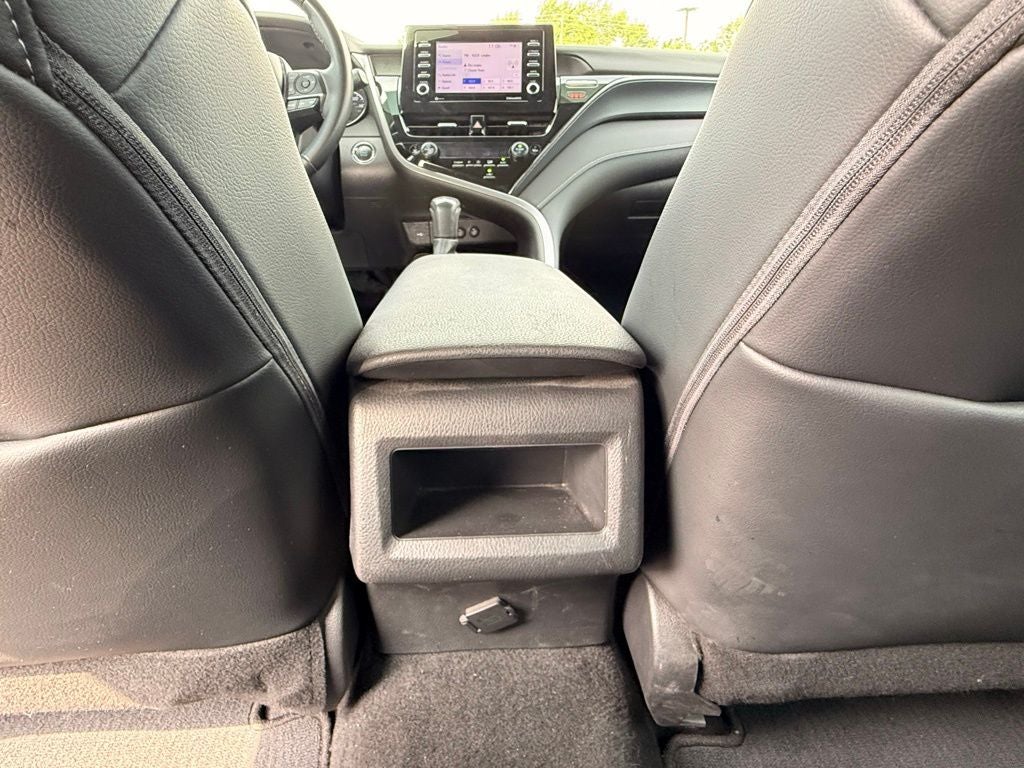 2022 Toyota Camry SE 1 OWNER / CLEAN CARFAX