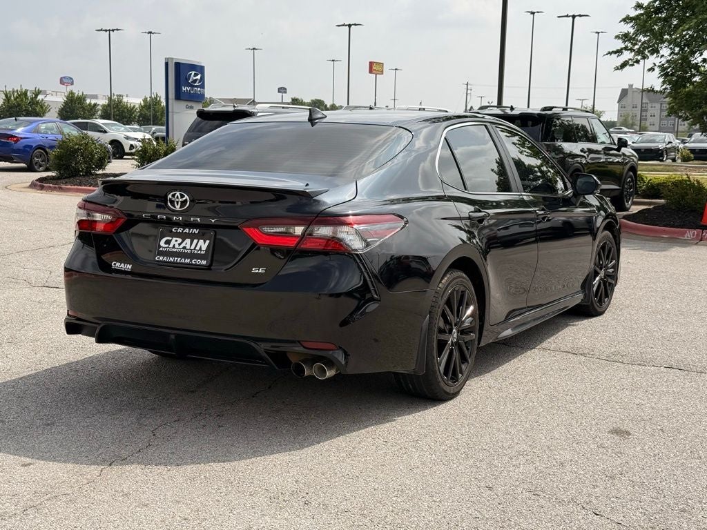 2022 Toyota Camry SE 1 OWNER / CLEAN CARFAX