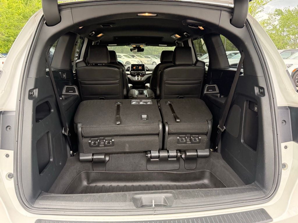 2023 Honda Odyssey Sport CLEAN