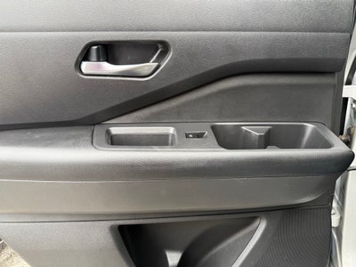 2022 Nissan Pathfinder SV 3 ROW SUV