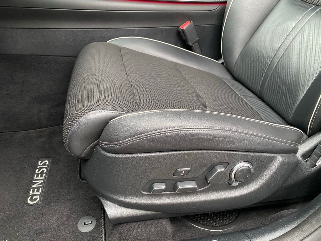 2025 Genesis GV70 2.5T