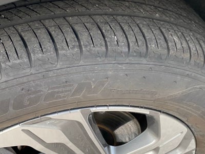 2022 Hyundai Santa Fe SE