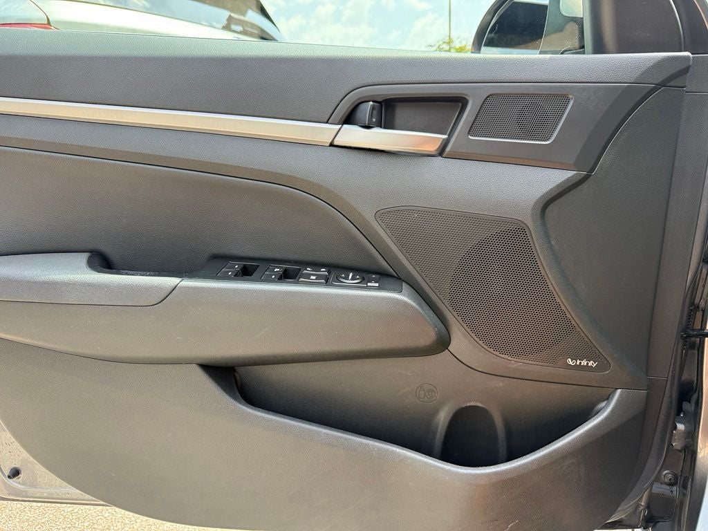 2019 Hyundai Elantra Limited