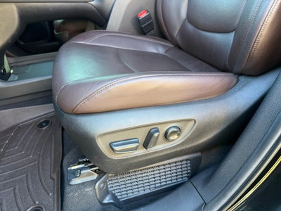 2024 Toyota Sienna Platinum 7 Passenger