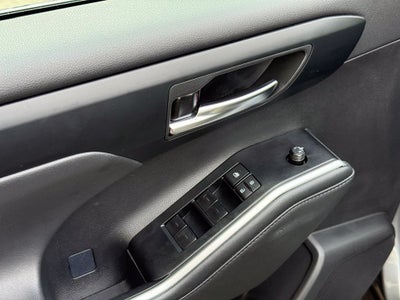 2025 Toyota Highlander XLE - AWD / SUNROOF / CLEAN CARFAX