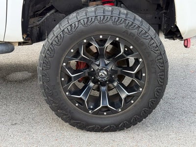 2017 Toyota Tundra TRD Pro - 4WD / 8" LIFT! / CLEAN CARFAX